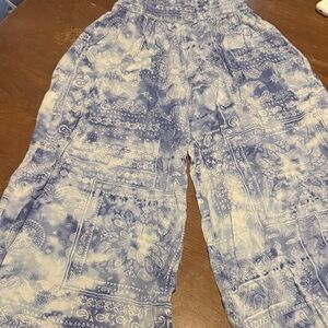Ocean Drive Blue and White Paisley Pants